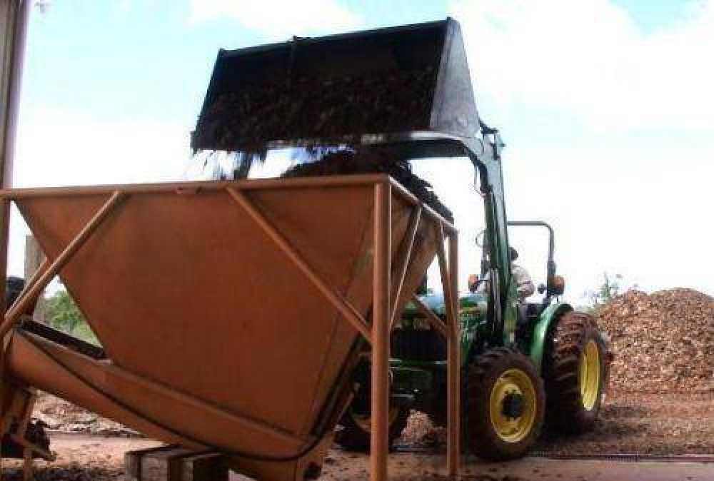 Ponen en marcha la f�brica de sustrato en San Vicente