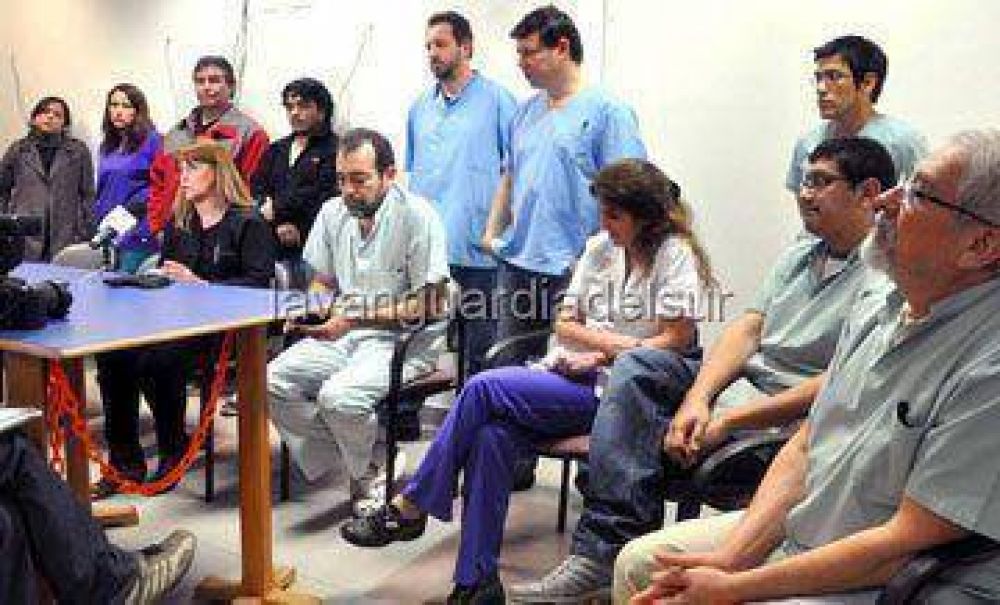 Cirujanos del hospital le salvaron la vida al joven apu�alado en Los Pinos