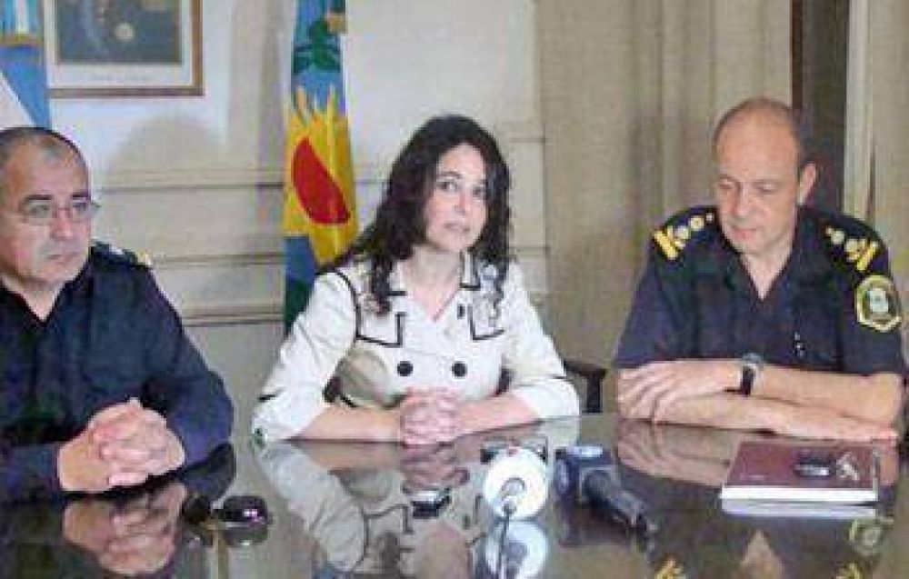 Finaliza el ciclo lectivo de la escuela de polic�as e inscriben para el pr�ximo