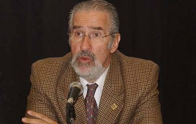 Atilio Bor�n: �Da la impresi�n que los Rodr�guez Sa� han manejado la provincia con idoneidad�
