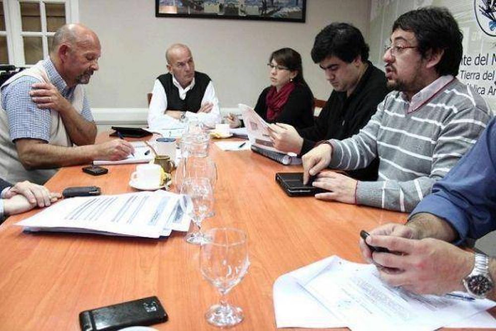 Presupuesto municipal: En 2014 se utilizar� mano de obra propia para abaratar costos