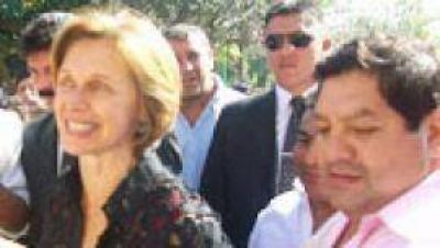 Fin de la d�cada alperovichista en el PJ: el Mellizo convoca a peronistas de toda la provincia para echar a Betty
