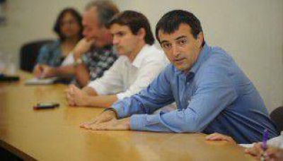 Bullrich se reunir� con los estudiantes que tomaron escuelas