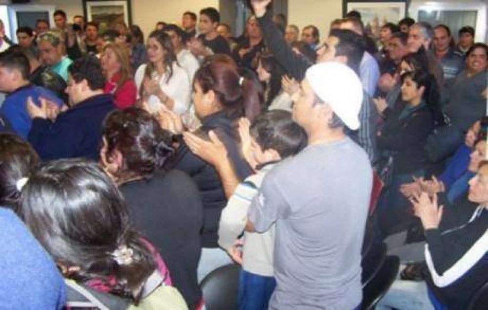Denuncian al secretario general de Suvico por presunto abuso sexual