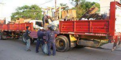 Trasladan a familias a la �Nueva Formosa�