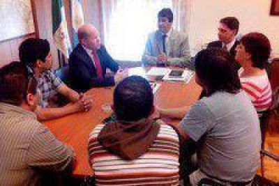 Gobierno y empresas de motomandados firmaron convenio de capacitaci�n