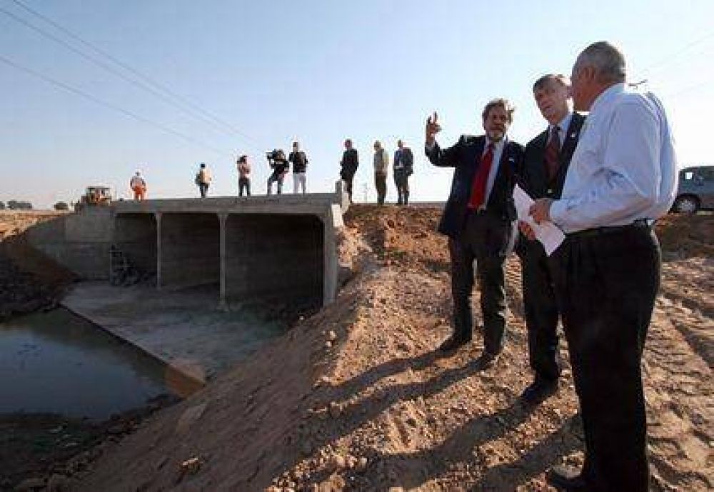 Binner recorri� el primer tramo de la transformaci�n en autov�a de la ruta N� 19