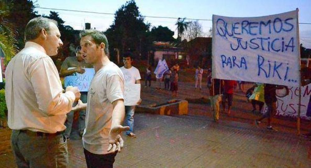 Por la muerte de un detenido en un calabozo, sumariaron a cinco polic�as