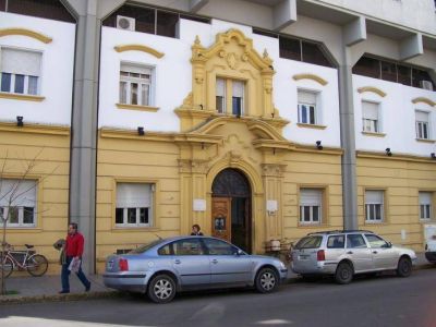 Se levant� la medida de fuerza en tres hospitales bahienses