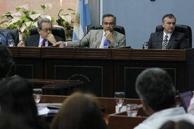 Contin�an declarando testigos en la Megacausa de Tucum�n