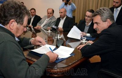 Pymes locales podr�n explotar en yacimientos de Fabricaciones Militares de Sierras Bayas