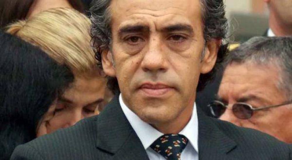 Sandro Guzm�n: �Apoyo a Germ�n Maldonado como tambi�n apoyo a Leandro Costa�