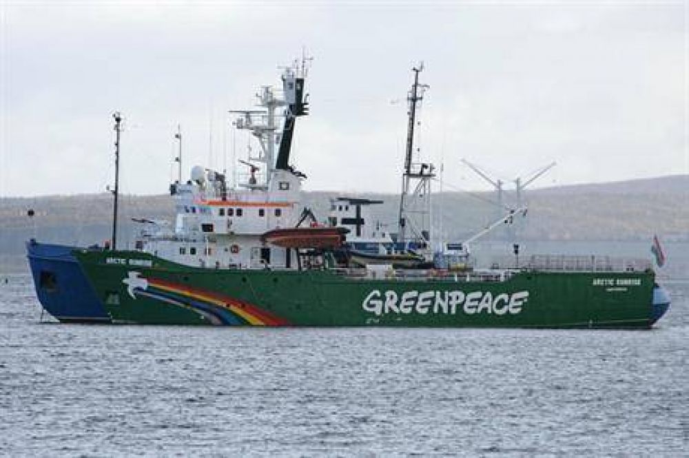 Rusia dice que hab�a drogas en el barco de Greenpeace y amenaza con endurecer las penas