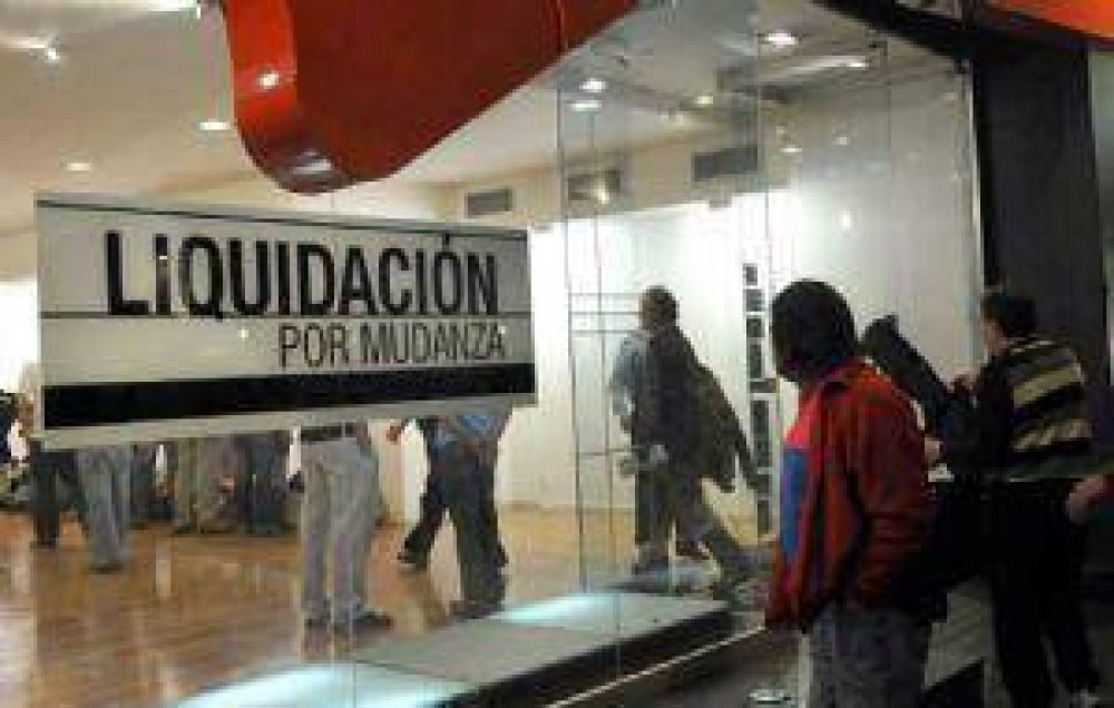 La recesi�n ya pega en construcci�n y turismo