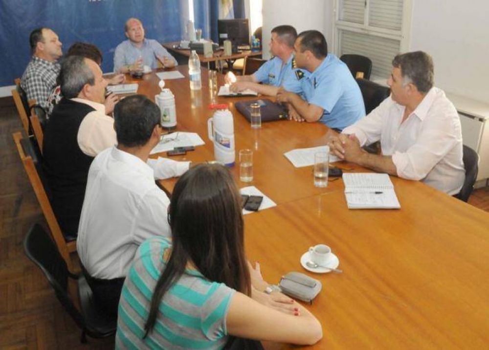 Gobierno, Polic�a y Justicia analizaron alcances de la nueva Ley de animales sueltos