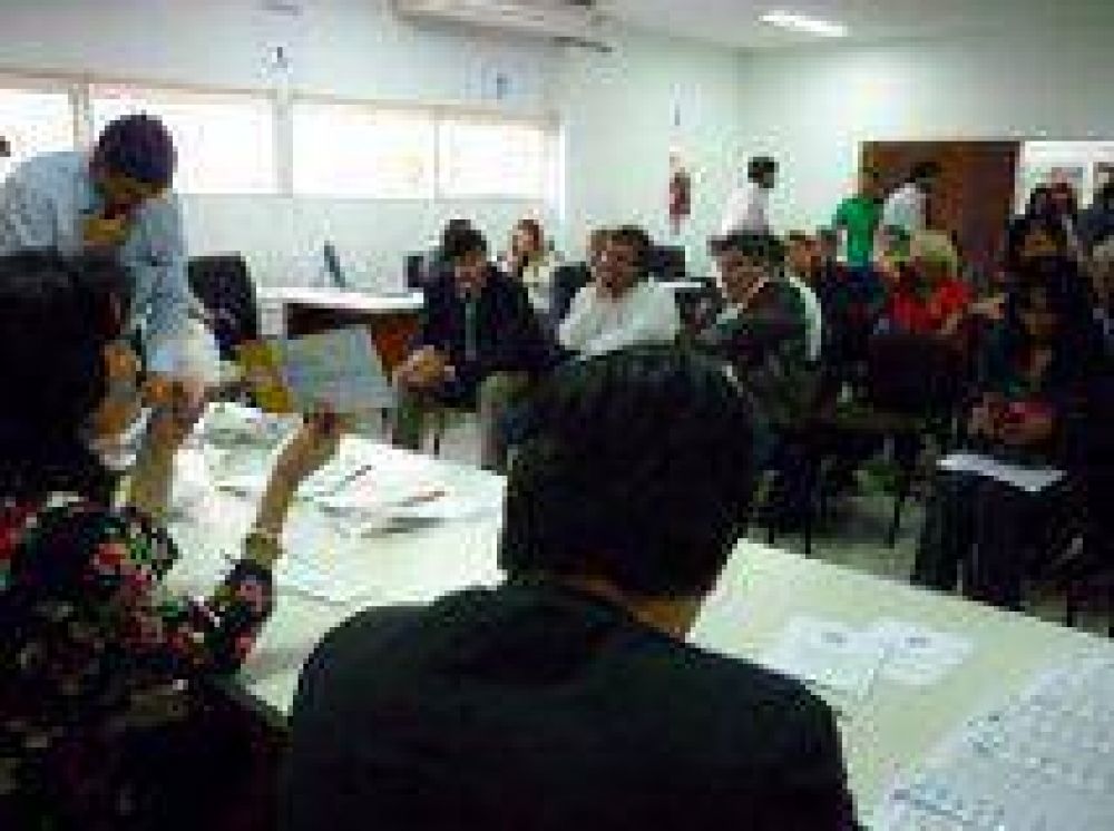 Finaliz� el escrutinio definitivo de los votos de las PASO