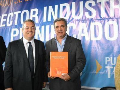 Breitenstein visit� Berisso: �Reactivar un parque industrial de alto impacto tiene un valor adicional�