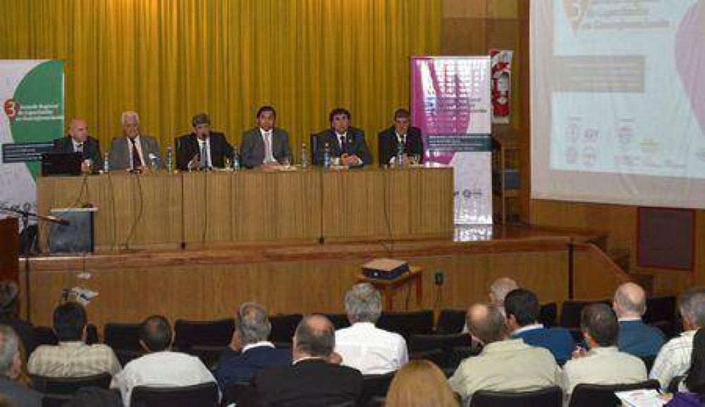 ATM: Mendoza avanza en capacitaci�n sobre sistemas globales de navegaci�n satelital