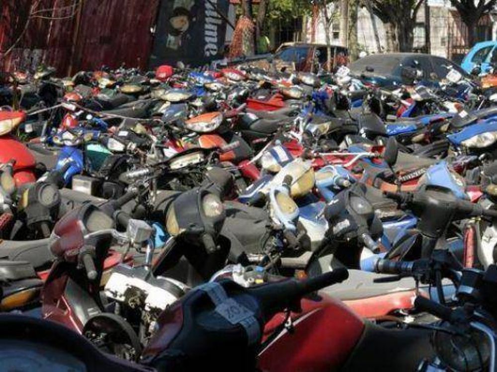 Buscan nuevo lugar para las motos y autos secuestrados