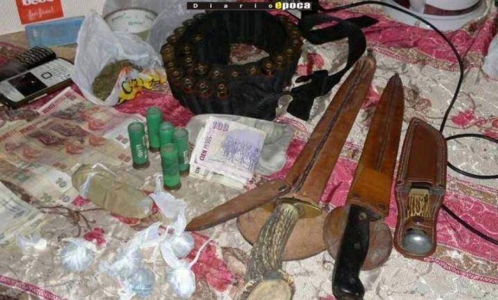 Hallan cartuchos de armas de guerra en casa de narcomujer