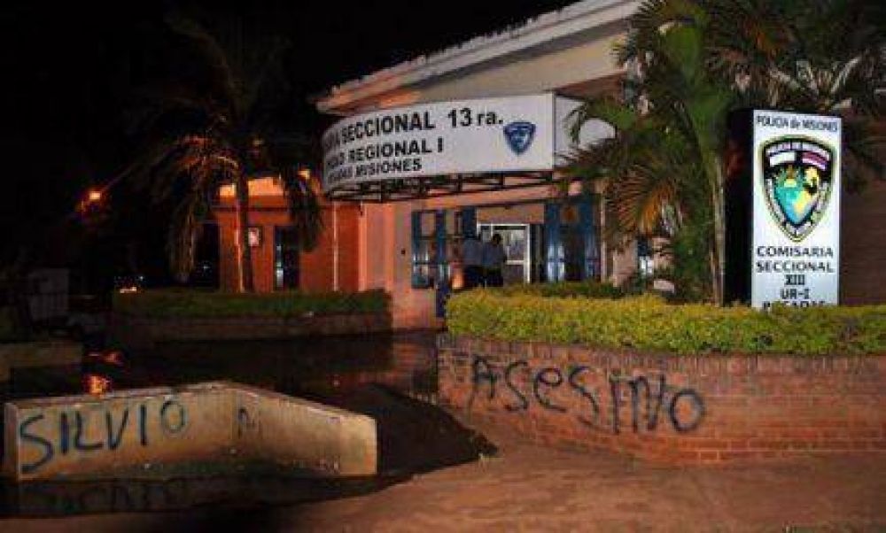 Repudian a la Polic�a en solidaridad con la familia de Ricardo Sosa