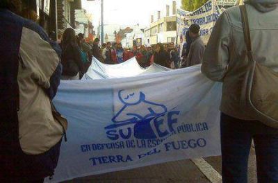 El SUTEF determin� paro hasta que el Gobierno pague