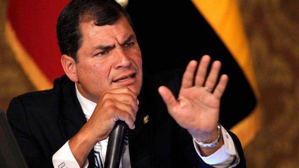 Rafael Correa amenaza con renunciar si el Congreso despenaliza el aborto