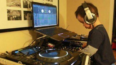 Nueva moda en Nueva York: escuela de DJs para beb�s