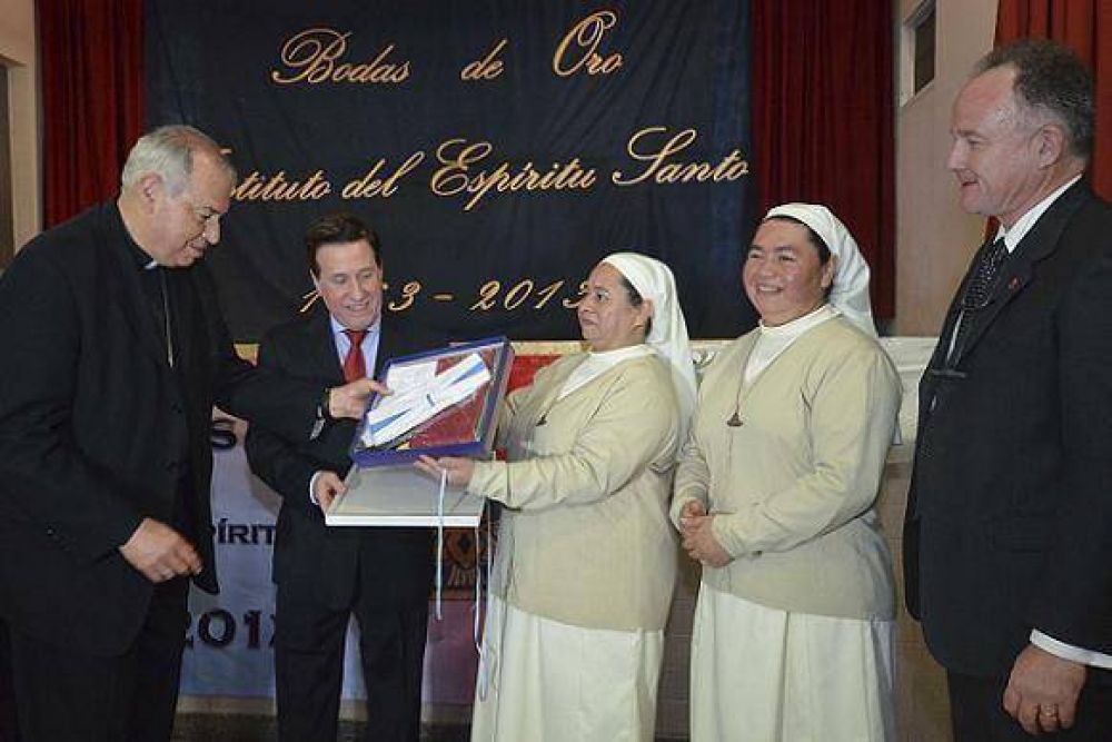 EL INTENDENTE DAR�O D�AZ P�REZ INVITADO DE HONOR A LA IMPORTANTE CELEBRACI�N