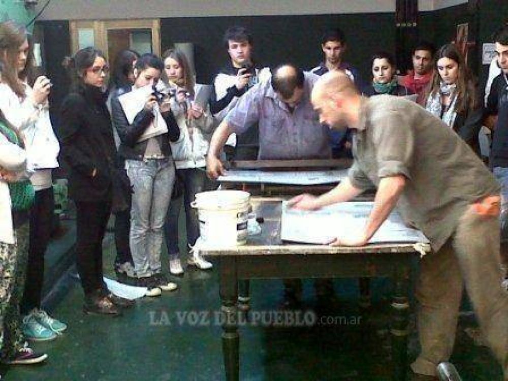 Alumnos de Publicidad visitaron el diario