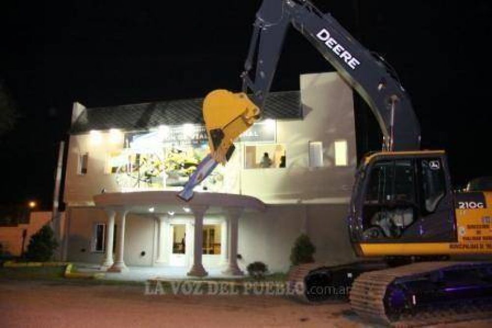 Nueva sala de reuniones en la Direcci�n Vial Rural