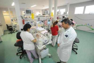 Esmeralda, una beba de apenas 800 gramos, estren� la Maternidad del Sur, en Concepci�n