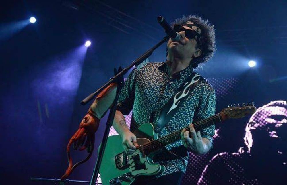 Calamaro y una noche de cr�menes perfectos