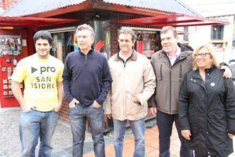 Mauricio Macri acompa�� a los candidatos de San Isidro en campa�a