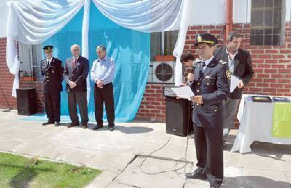 El Cuerpo de Bomberos de San Nicol�s celebr� ayer su 40� aniversario: acto e inauguraci�n de infraestructura