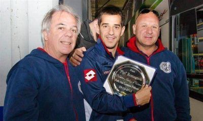 Pe�a azulgrana "Pipi Romagnoli" homenaje� a su �dolo