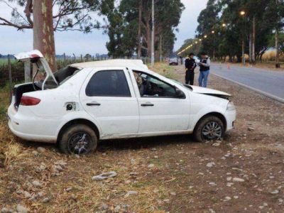 Muri� al volcar el auto que conduc�a