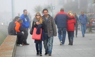 Pese a la niebla, los turistas gozaron un domingo a pleno