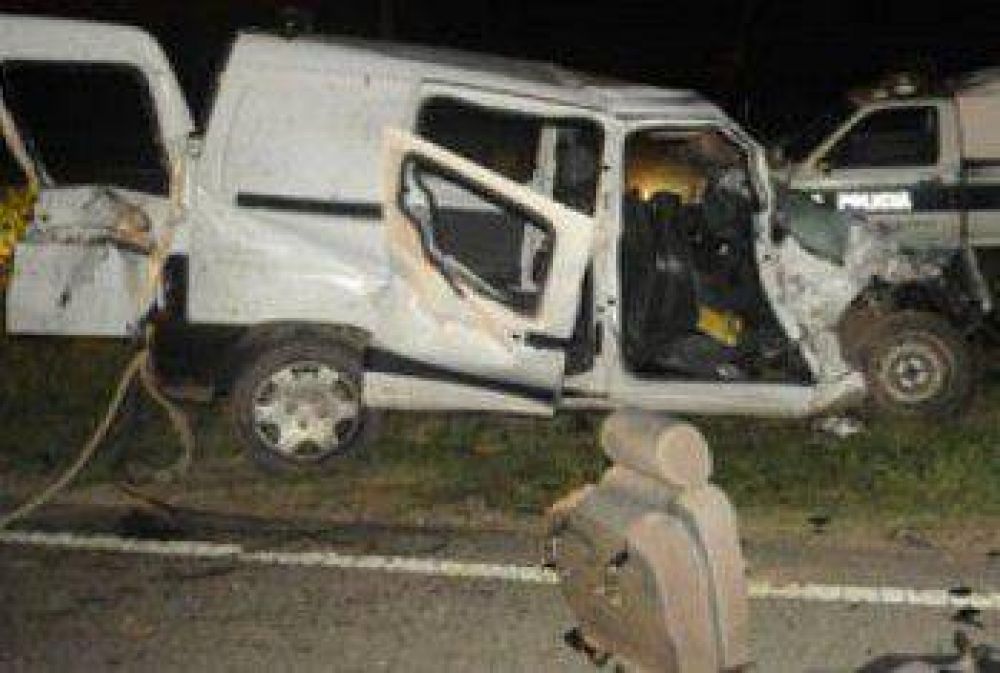 Tres muertos por un triple choque en la Ruta 2