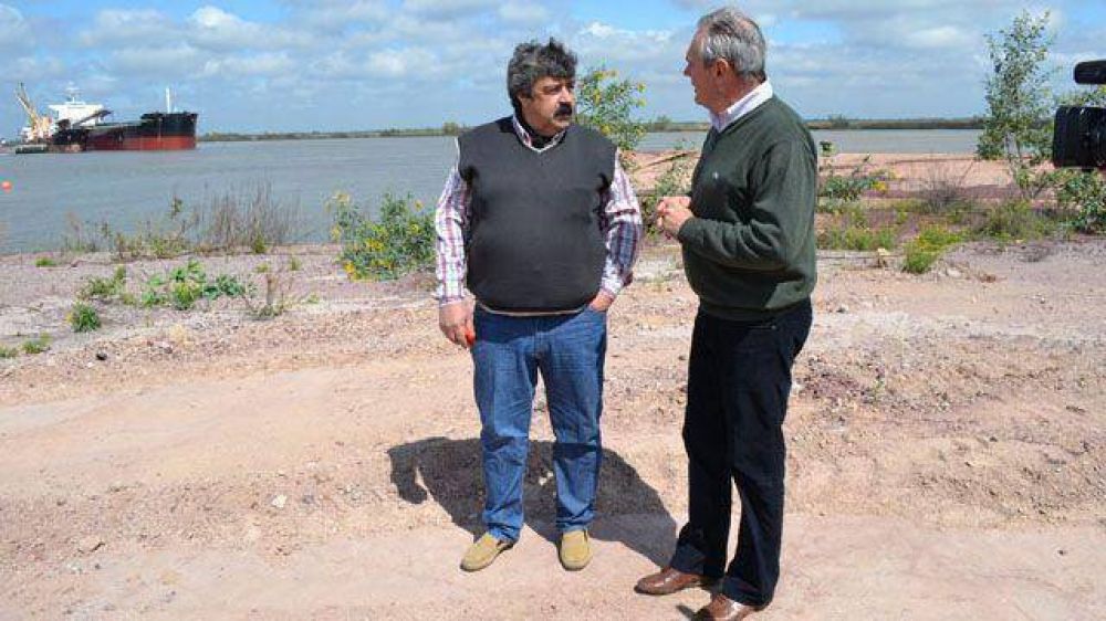 Cuestionan al gobierno provincial por no reparar el muelle de Ibicuy	 