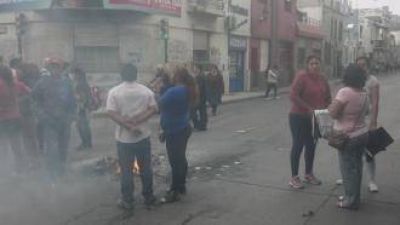 Vendedores piden que les devuelvan su mercader�a secuestrada