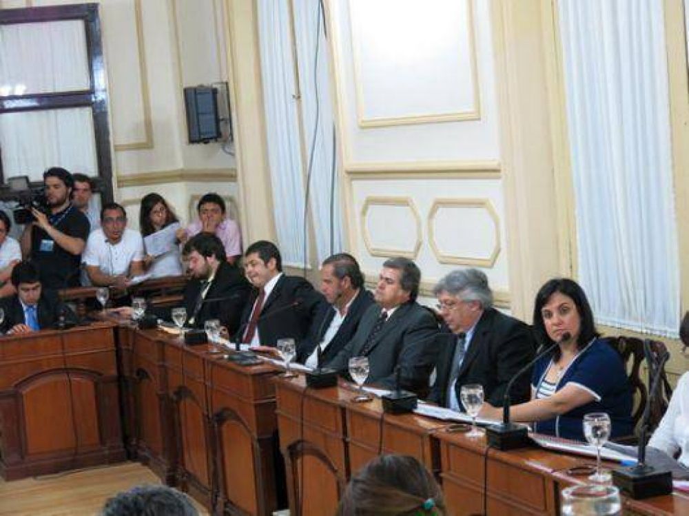 Gremios rescatan agenda por mejoras laborales