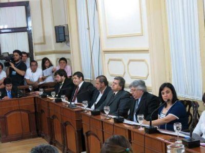 Gremios rescatan agenda por mejoras laborales