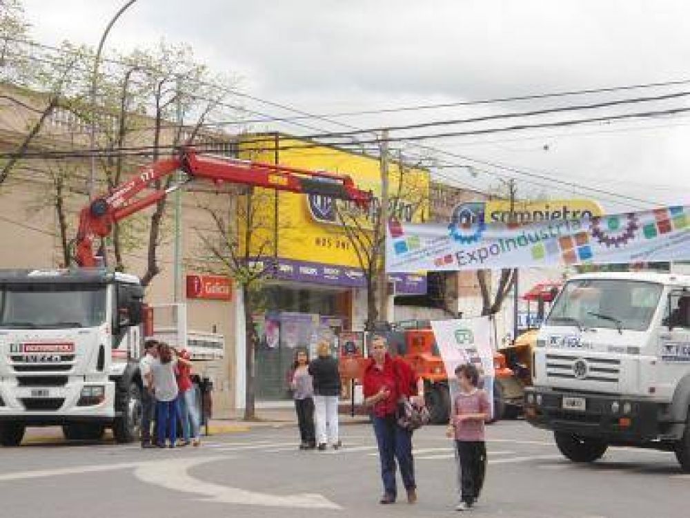 SE REALIZO LA PRIMER ''EXPO INDUSTRIA SALADILLO''