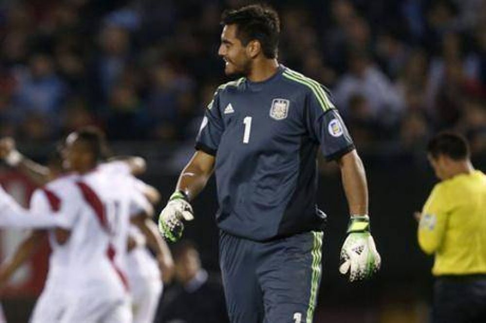 Sergio Romero deja la titularidad ante Uruguay?