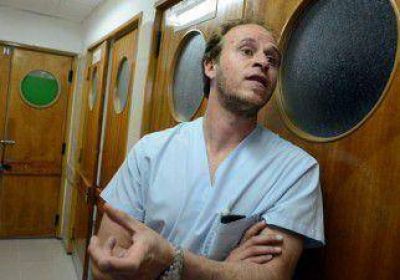 Realizaron con �xito un reimplante de dedo en el Castro Rend�n 