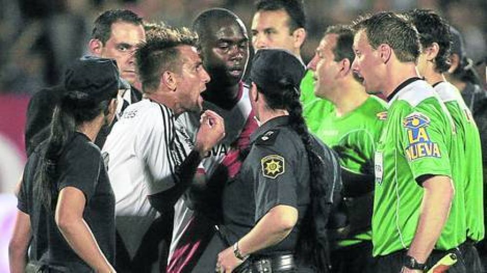 Pompei, sobre la pol�mica en Newell�s - River: �Desde mi posici�n no vi penal�