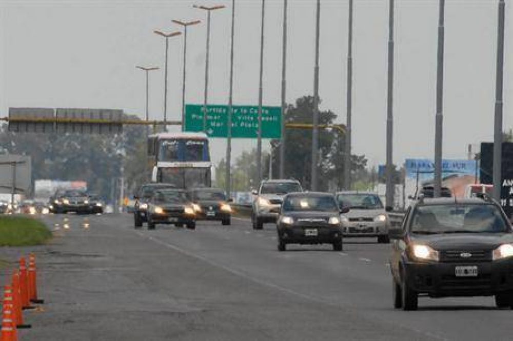 Regreso con demoras y accidentes de tr�nsito tras el fin de semana largo