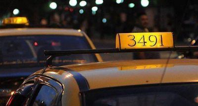 Taxistas disconformes con los controles
