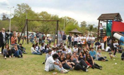 A los j�venes les preocupa la violencia